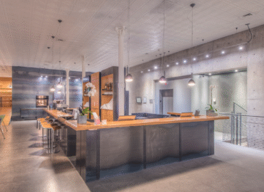 Ticari Mekân Yenileme (Ofis • Mağaza • Kafe/Restoran)